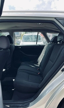 Toyota Avensis cena 7200 przebieg: 307274, rok produkcji 2004 z Kielce małe 92